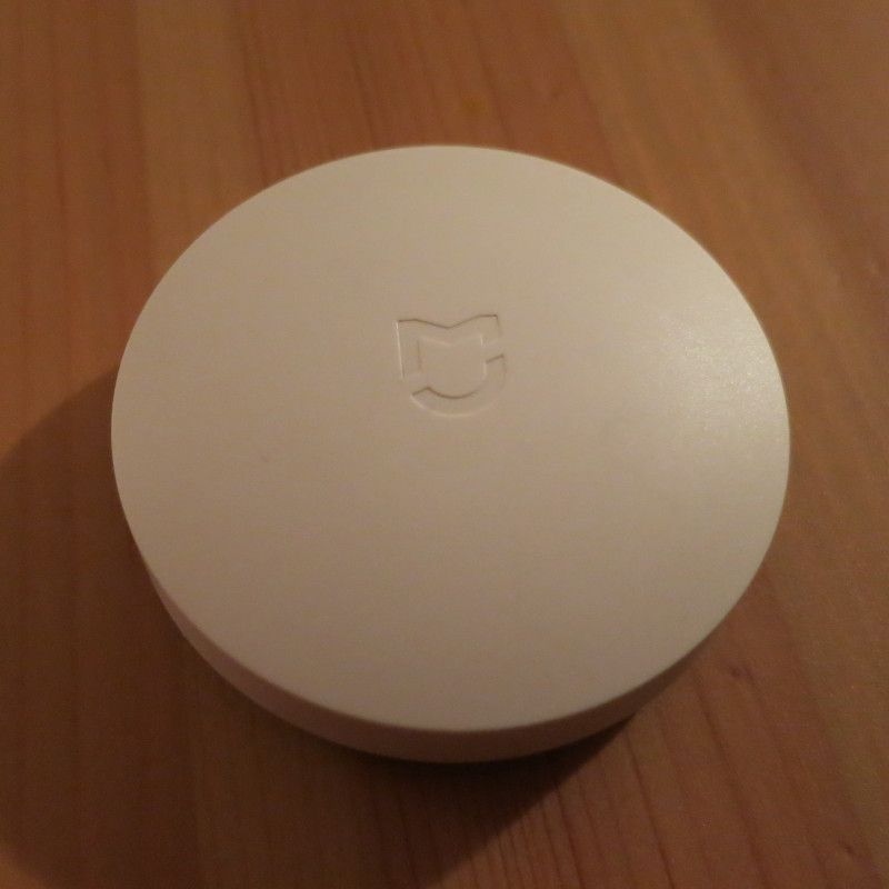 A Xiaomi Mijia button